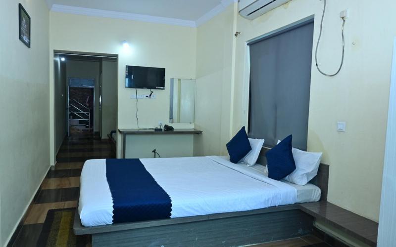 Hotel The Finch Puri Exterior foto